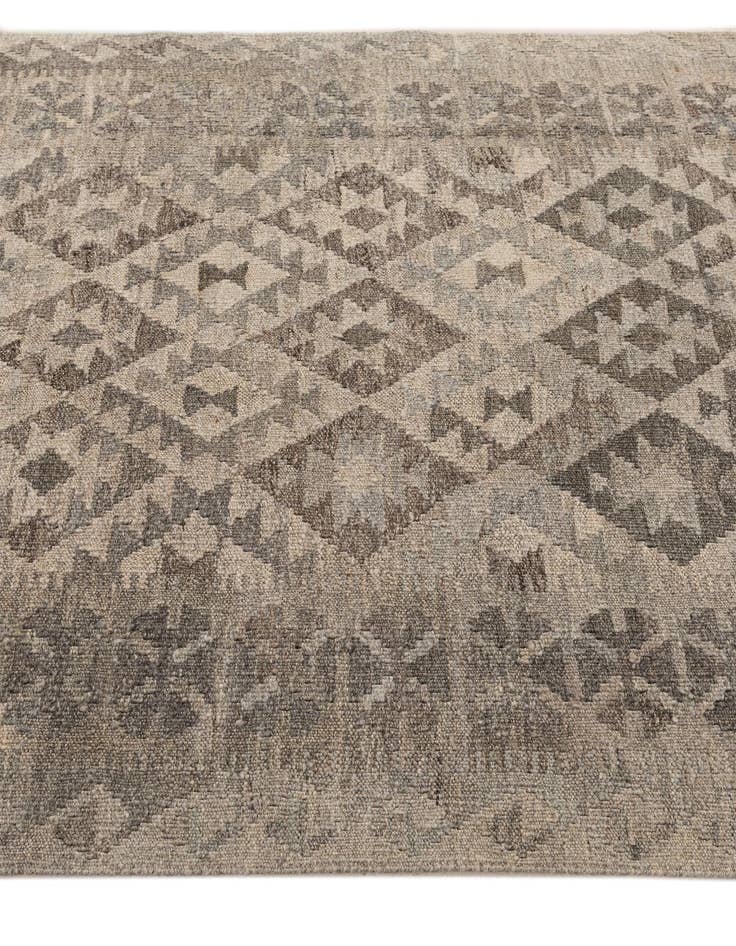 Detail image of  4' 1 x 6'  Hand Woven Kilim Maymana Wool Rug