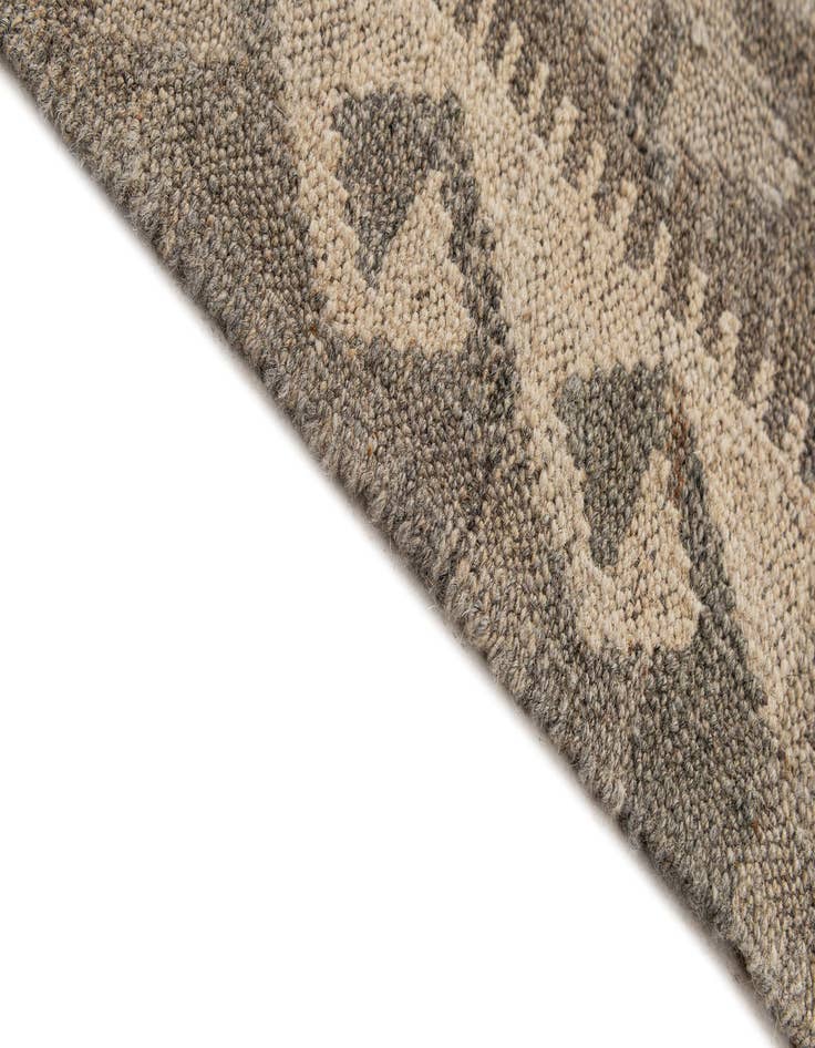 Detail image of  4' x 6'  Hand Knotted Kilim Maymana Wool Rug