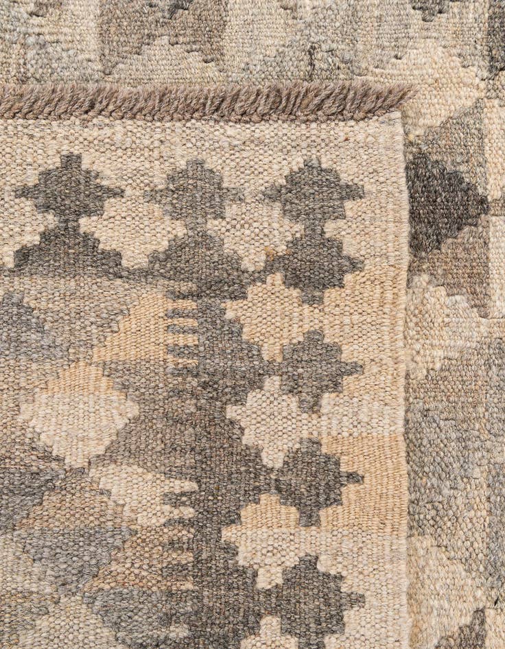 Detail image of  4' x 5' 11  Hand Woven Kilim Maymana Wool Rug