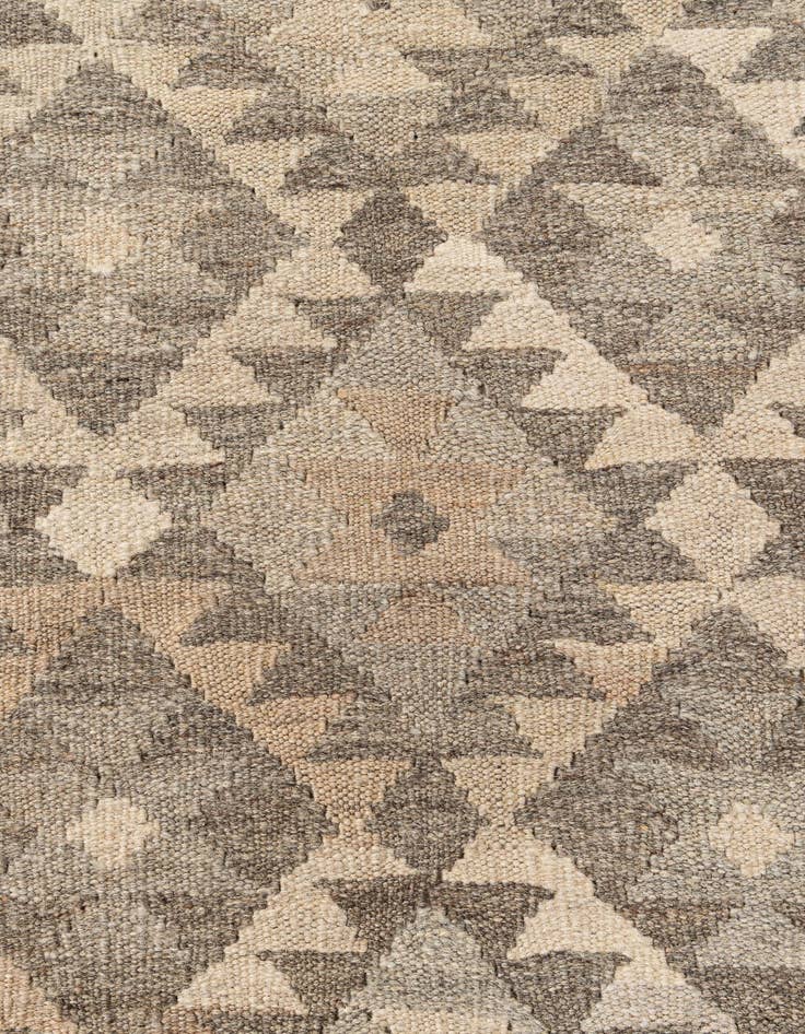 Detail image of  3' 10 x 6' 4  Hand Woven Kilim Maymana Wool Rug