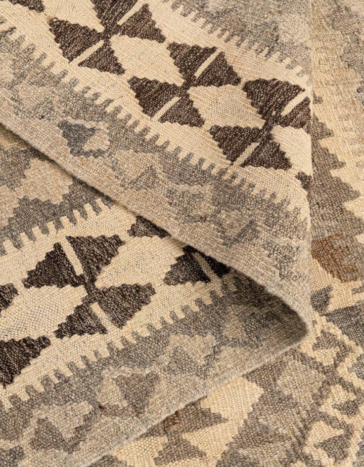 Detail image of  3' 11 x 6' 3  Hand Woven Kilim Maymana Wool Rug