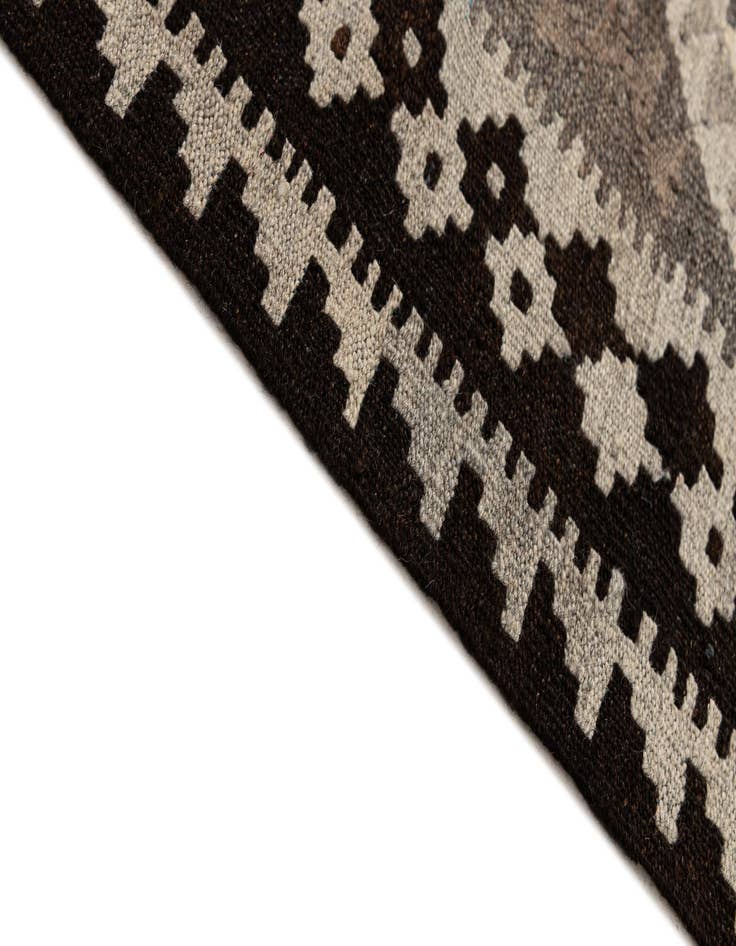 Detail image of  3' 10 x 6' 3  Hand Woven Kilim Maymana Wool Rug
