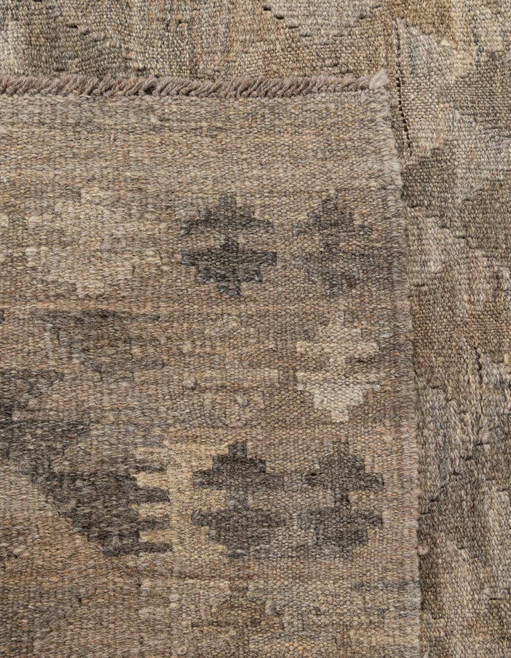Detail image of  3' 10 x 6' 5  Hand Woven Kilim Maymana Wool Rug