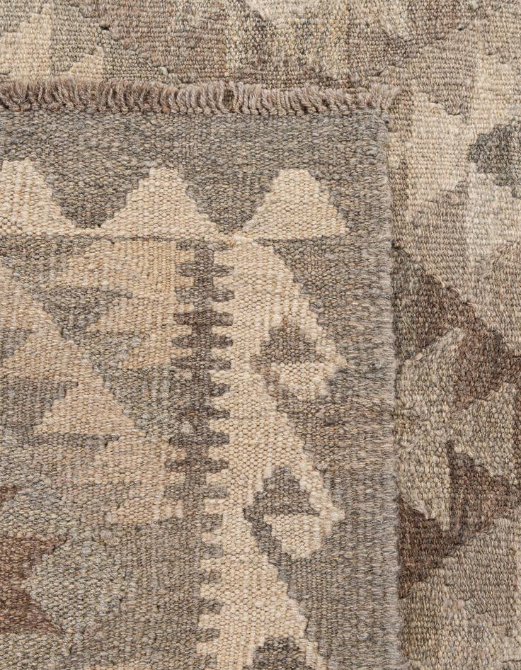 Detail image of  4' 3 x 5' 8  Hand Woven Kilim Maymana Wool Rug