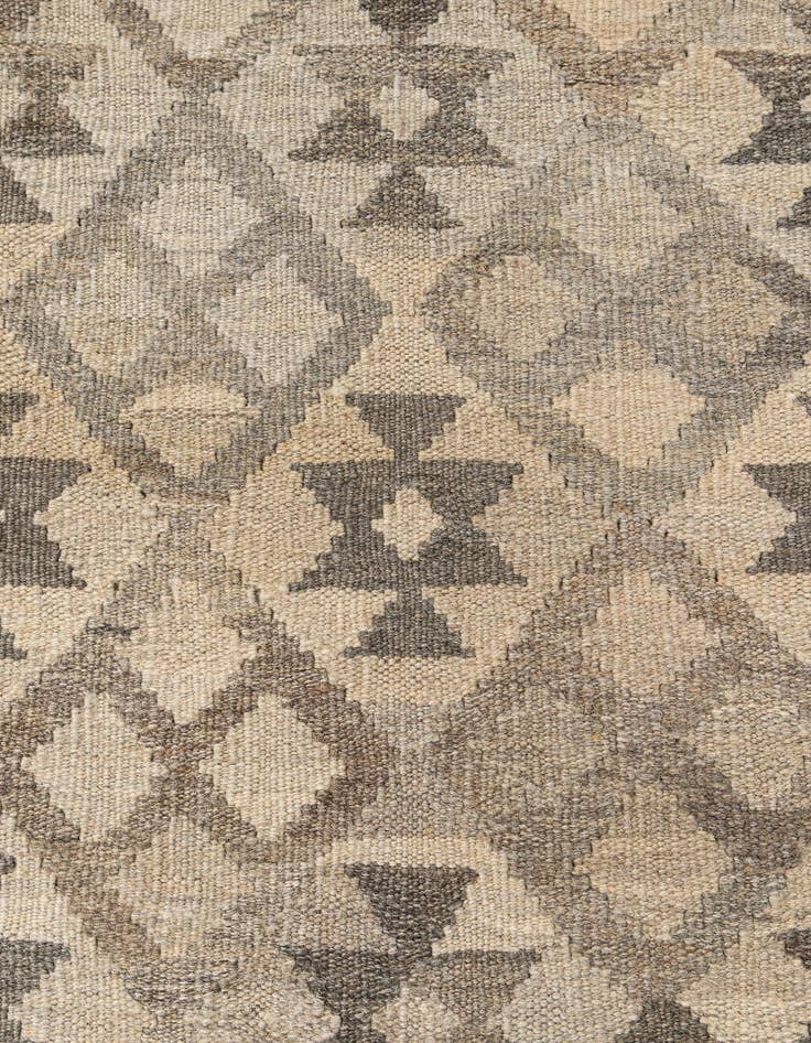 Detail image of  4' 3 x 6'  Hand Woven Kilim Maymana Wool Rug