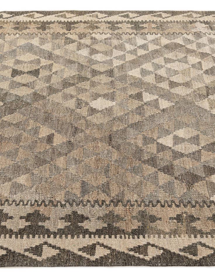 Detail image of  4' 2 x 6'  Hand Woven Kilim Maymana Wool Rug