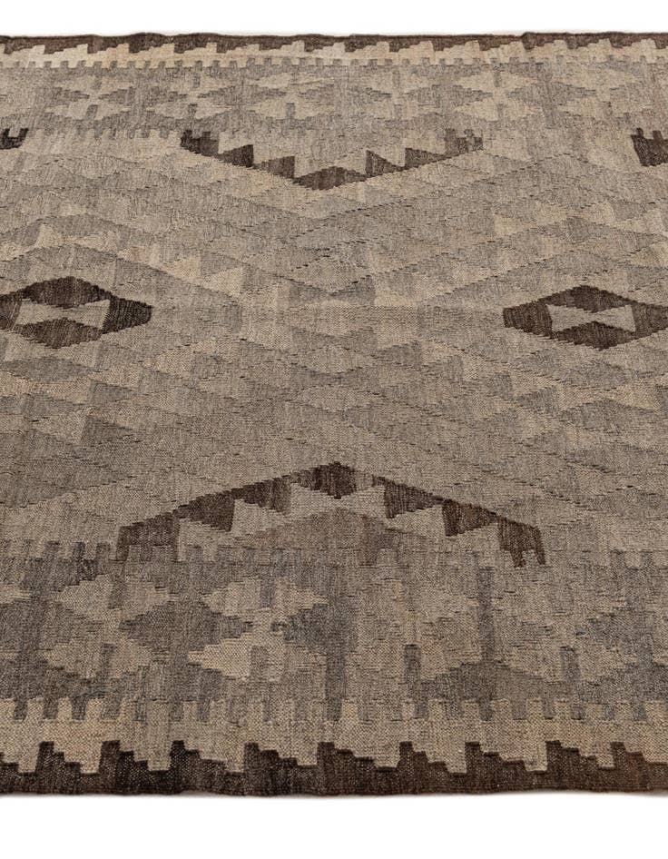 Detail image of  4' 4 x 6'  Hand Woven Kilim Maymana Wool Rug