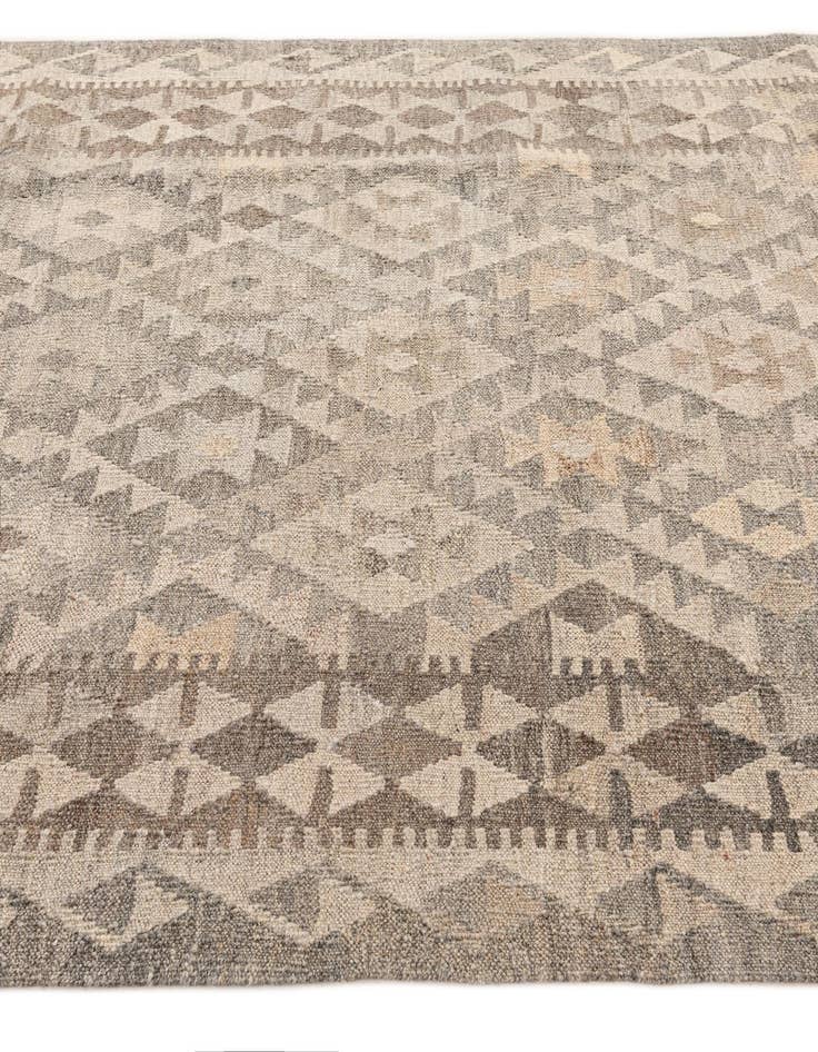 Detail image of  4' 5 x 5' 10  Hand Woven Kilim Maymana Wool Rug