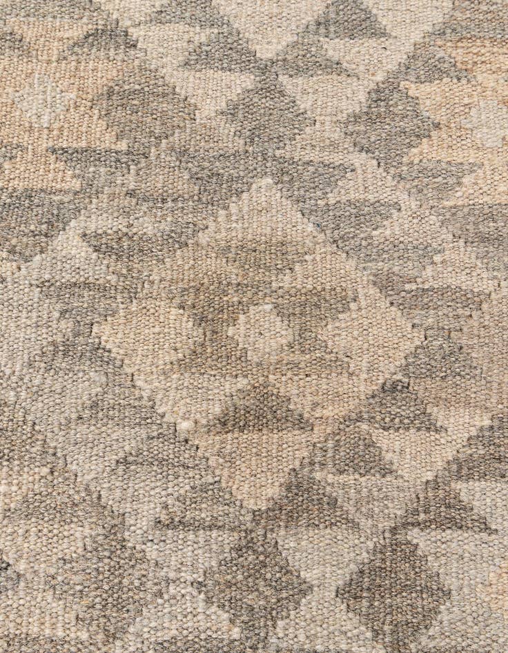 Detail image of  4' 5 x 5' 10  Hand Woven Kilim Maymana Wool Rug