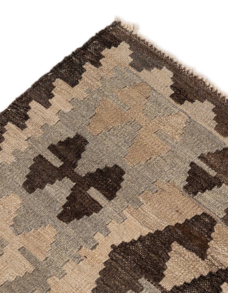Detail image of  4' 4 x 6'  Hand Woven Kilim Maymana Wool Rug