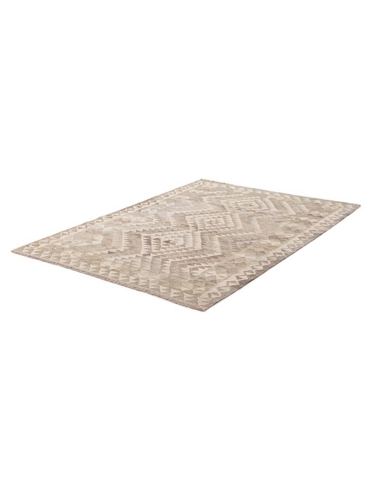 Detail image of  4' 2 x 6' 1  Hand Woven Kilim Maymana Wool Rug