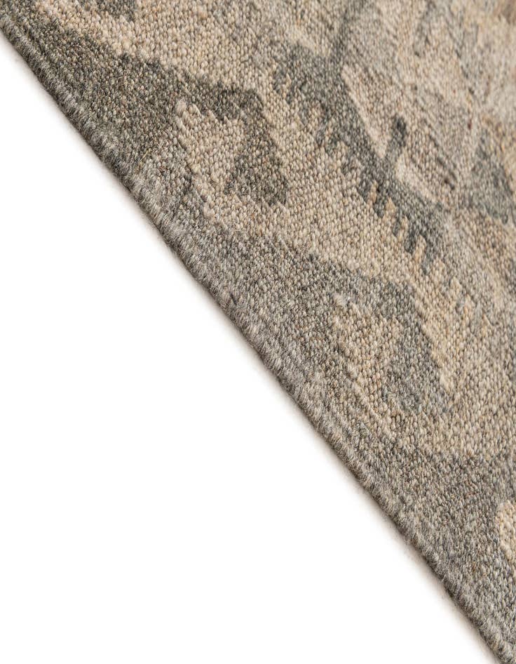 Detail image of  4' 2 x 6' 5  Hand Woven Kilim Maymana Wool Rug