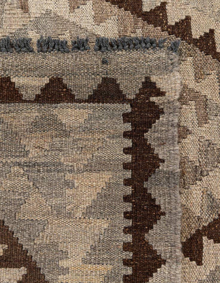 Detail image of  4' 1 x 6' 3  Hand Woven Kilim Maymana Wool Rug