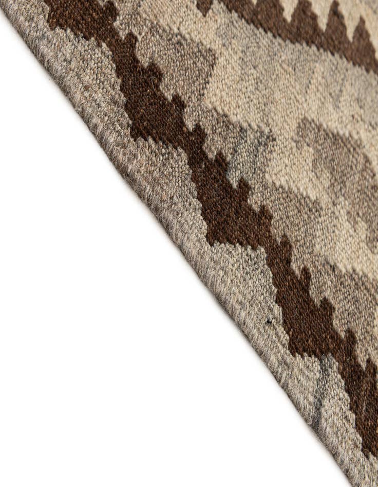 Detail image of  4' 1 x 6' 3  Hand Woven Kilim Maymana Wool Rug