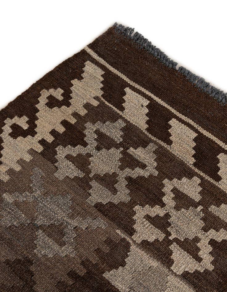 Detail image of  4' 4 x 6' 6  Hand Woven Kilim Maymana Wool Rug