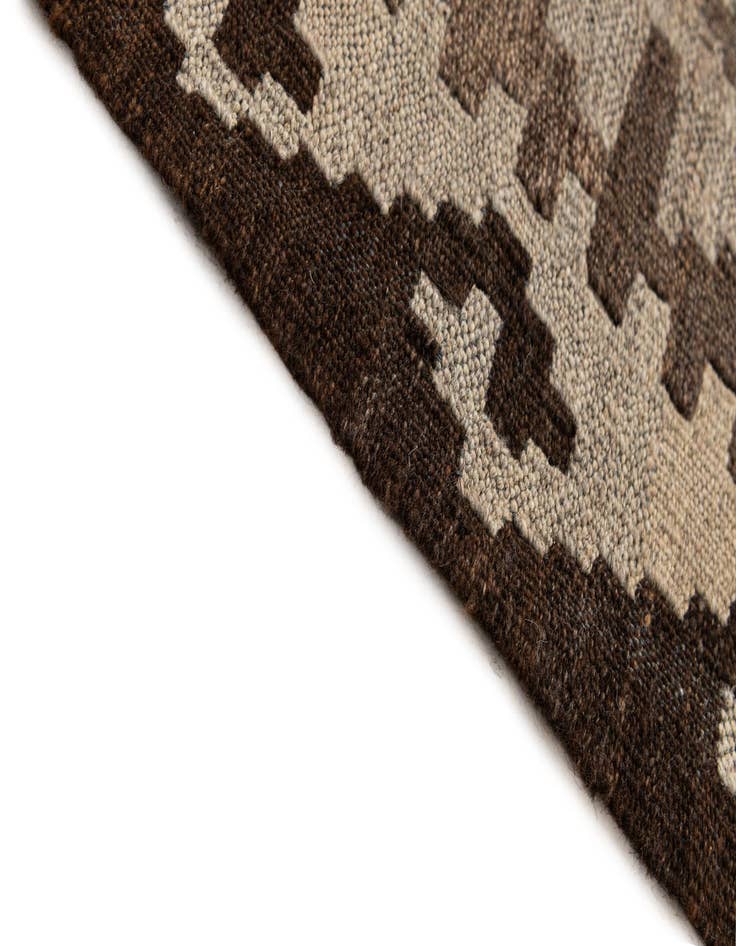 Detail image of  4' 2 x 6' 6  Hand Woven Kilim Maymana Wool Rug