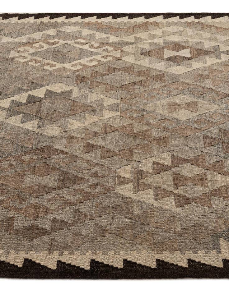 Detail image of  4' 5 x 6' 1  Hand Woven Kilim Maymana Wool Rug