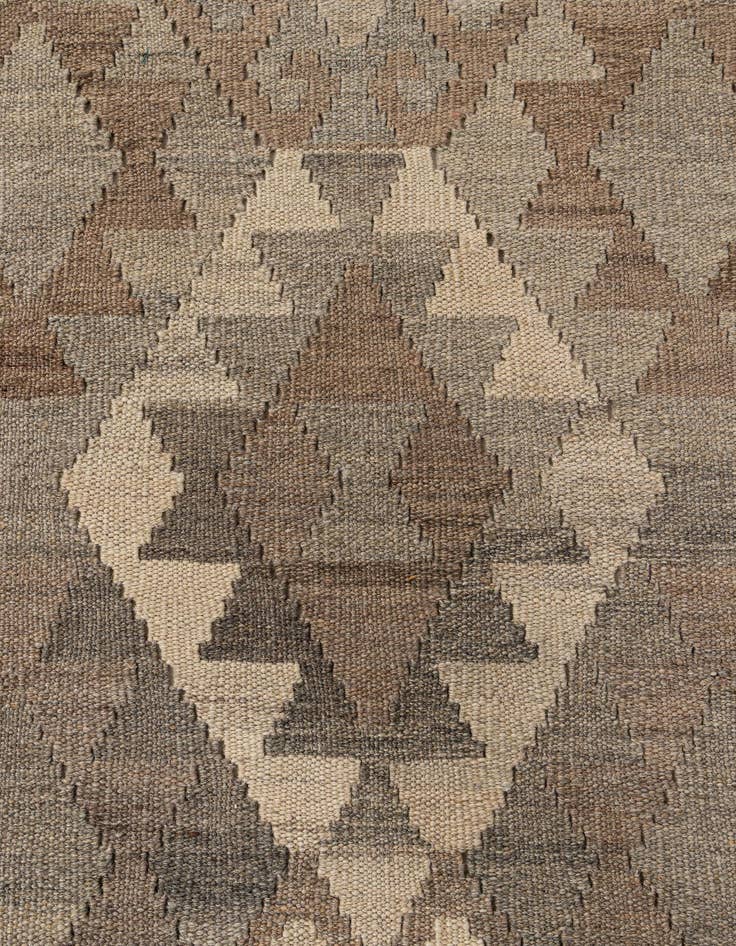 Detail image of  4' 5 x 6' 1  Hand Woven Kilim Maymana Wool Rug