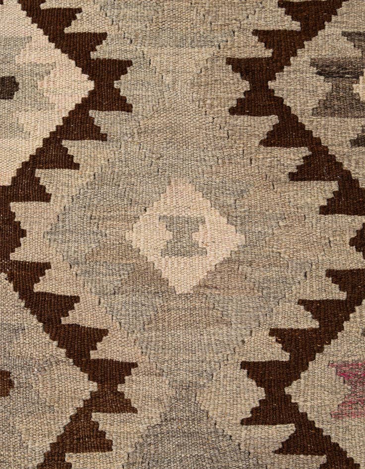 Detail image of  4' 5 x 6' 3  Hand Woven Kilim Maymana Wool Rug