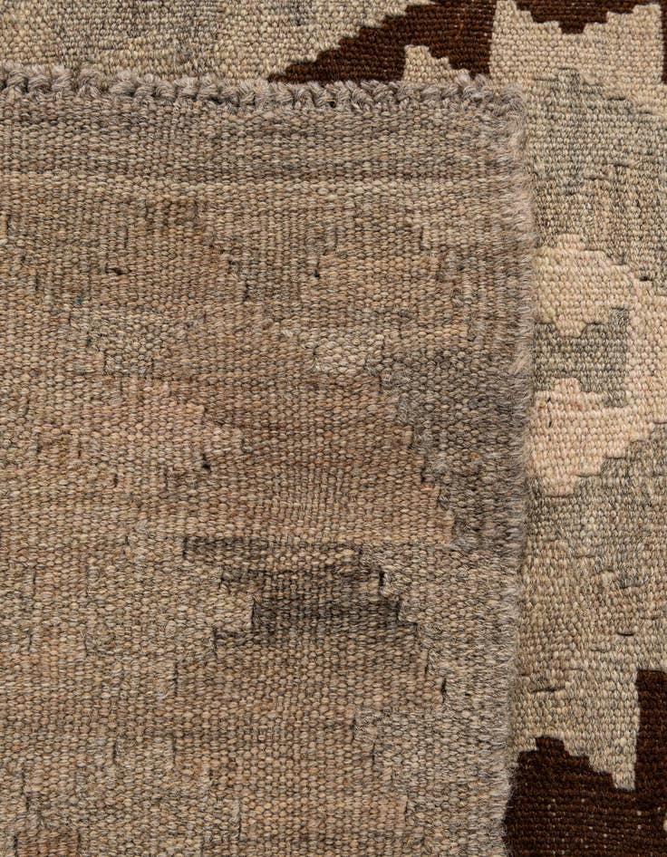Detail image of  4' 5 x 6' 3  Hand Woven Kilim Maymana Wool Rug