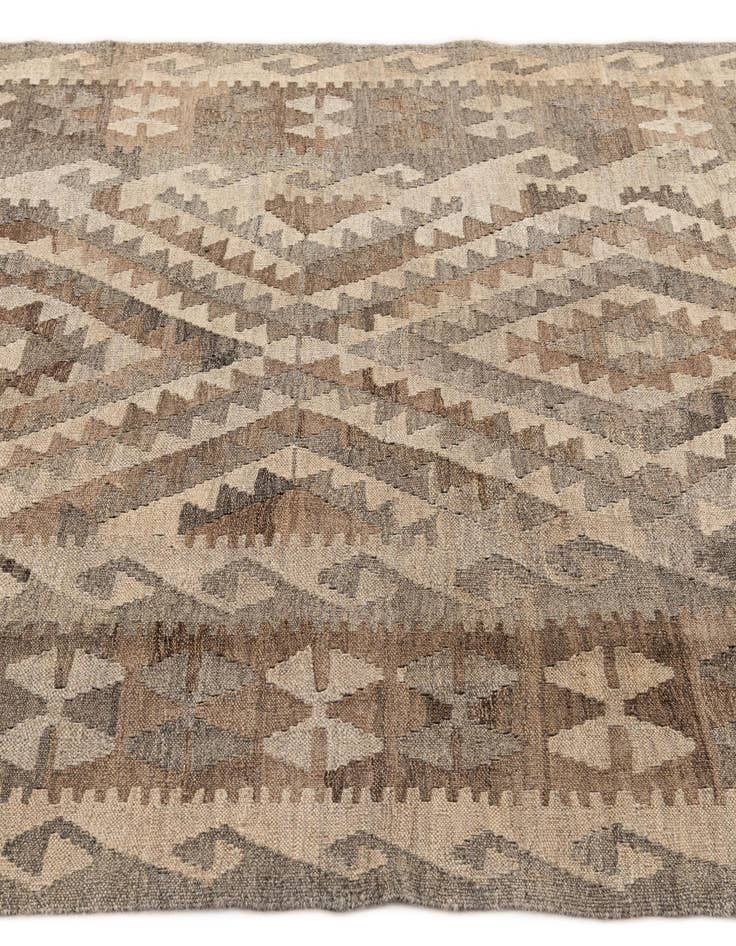 Detail image of  4' 5 x 6' 2  Hand Woven Kilim Maymana Wool Rug