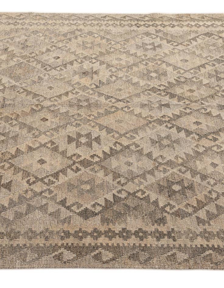 Detail image of  5' 2 x 6' 5  Hand Woven Kilim Maymana Wool Rug