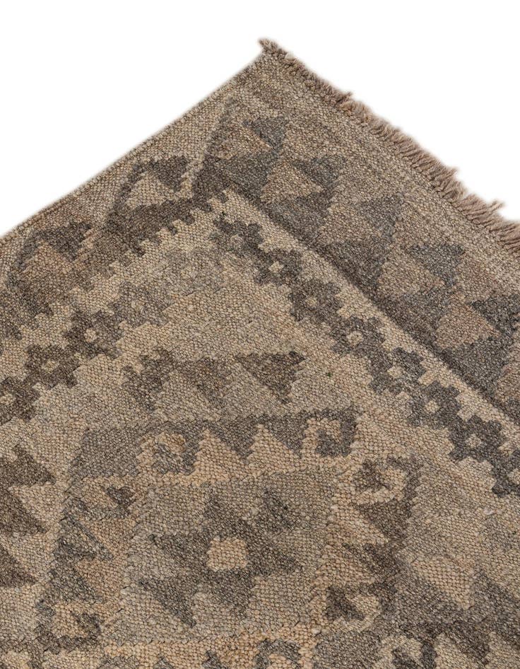 Detail image of  5' 2 x 6' 5  Hand Woven Kilim Maymana Wool Rug