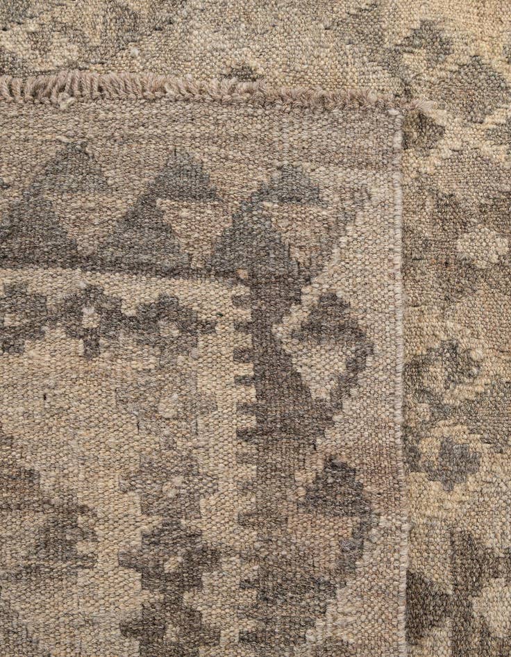Detail image of  5' 2 x 6' 5  Hand Woven Kilim Maymana Wool Rug