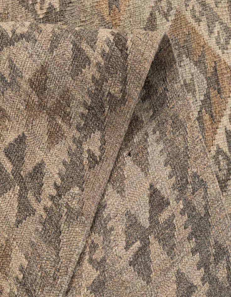 Detail image of  5' 2 x 6' 3  Hand Woven Kilim Maymana Wool Rug