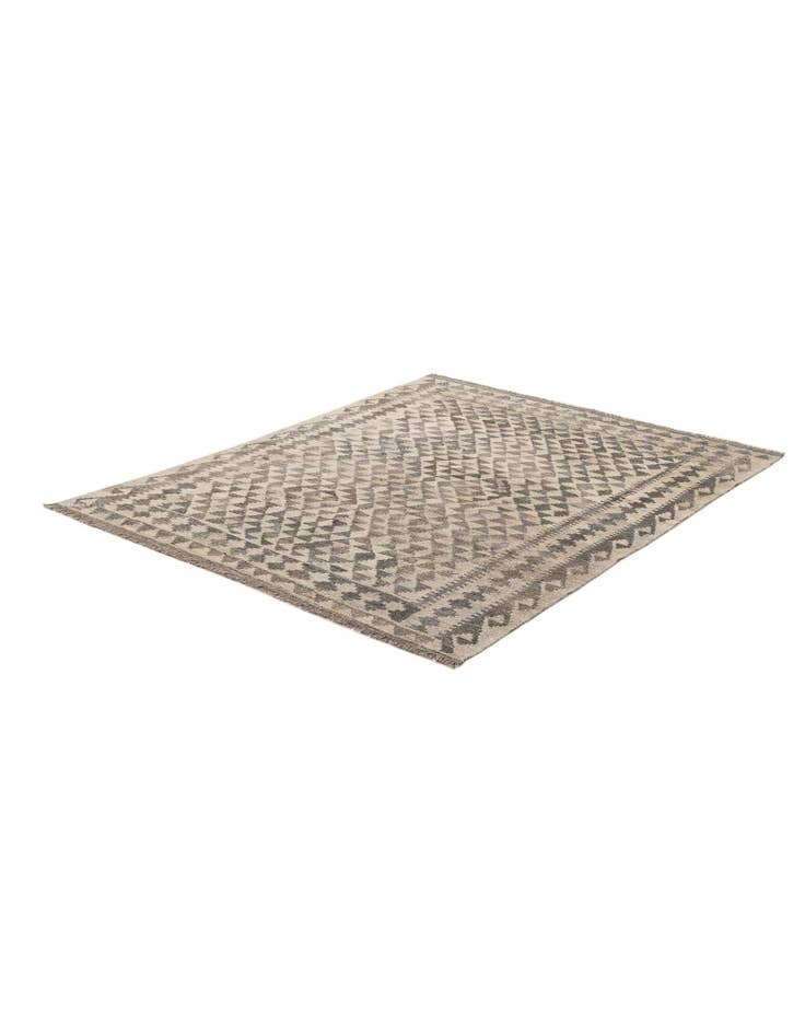 Detail image of  4' 11 x 6' 3  Hand Woven Kilim Maymana Wool Rug