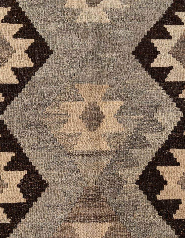 Detail image of  5' 1 x 6' 5  Hand Woven Kilim Maymana Wool Rug