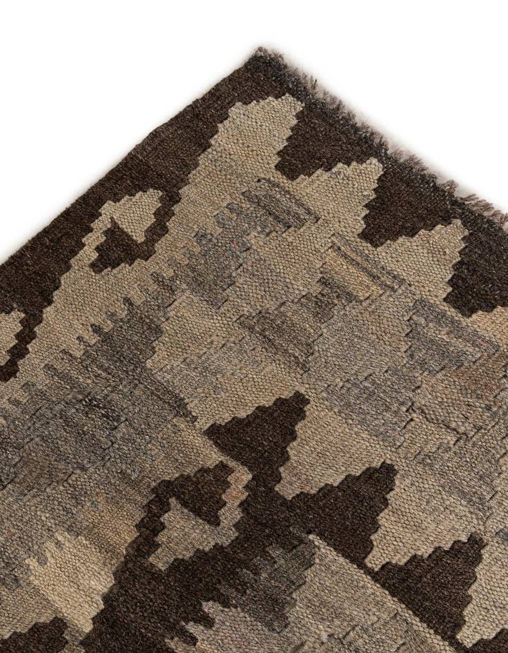 Detail image of  6' 7 x 9' 9  Hand Woven Kilim Maymana Wool Rug