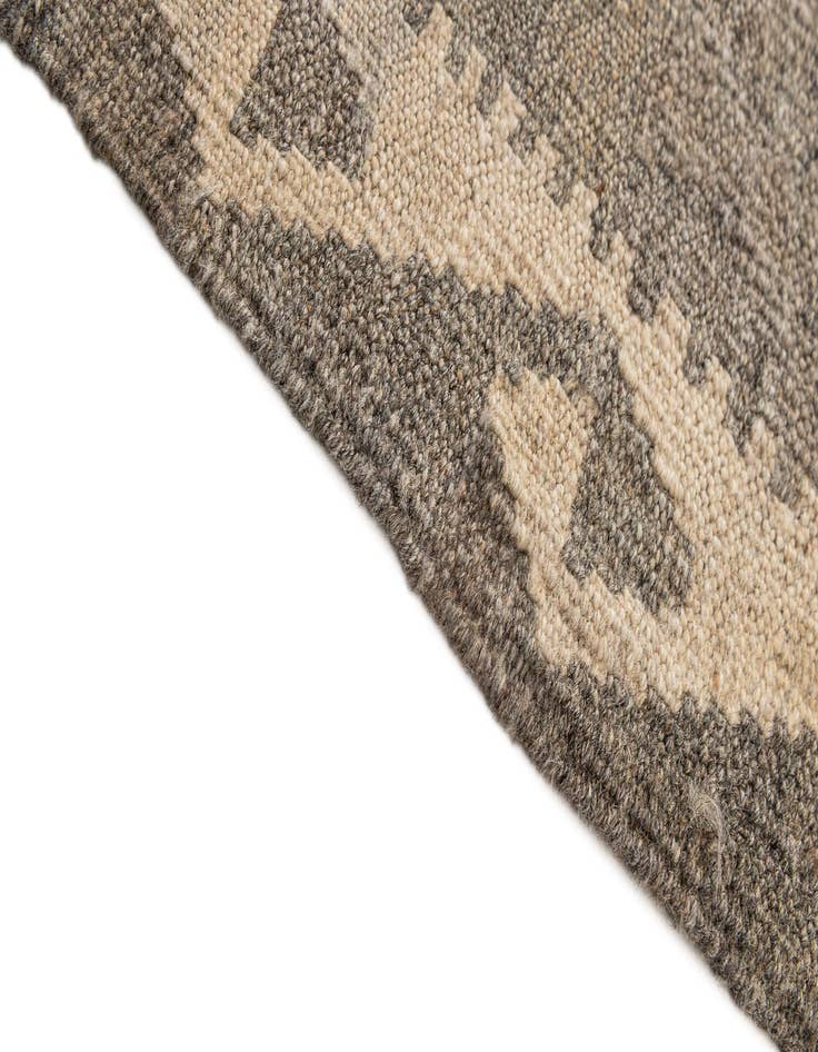 Detail image of  5' 2 x 6' 7  Hand Woven Kilim Maymana Wool Rug