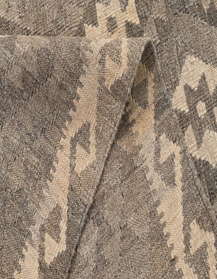 Detail image of  5' 2 x 6' 7  Hand Woven Kilim Maymana Wool Rug