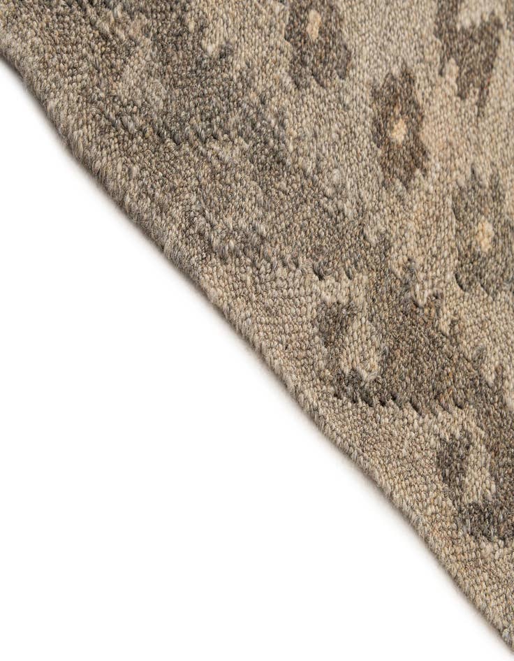 Detail image of  5' x 6' 7  Hand Woven Kilim Maymana Wool Rug