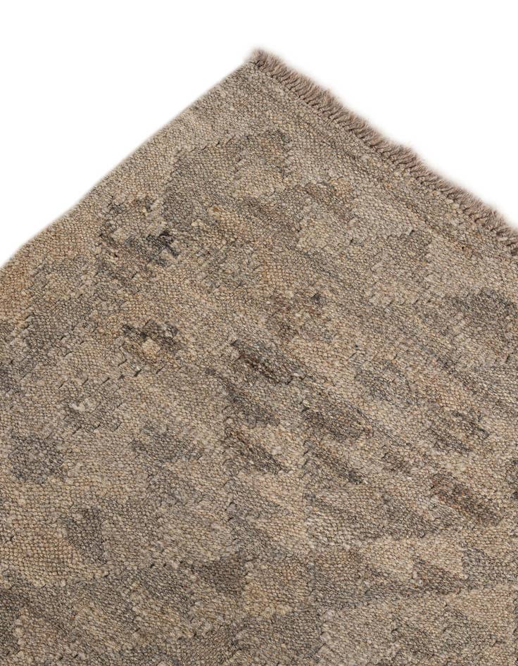 Detail image of  5' x 6' 7  Hand Woven Kilim Maymana Wool Rug