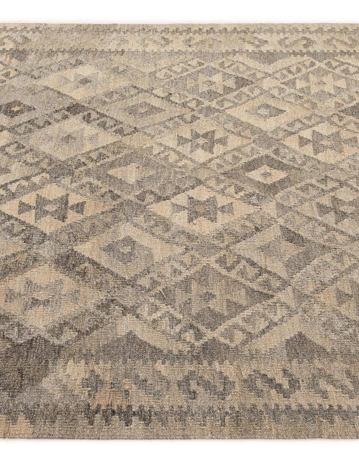 Detail image of  4' 11 x 6' 7  Hand Woven Kilim Maymana Wool Rug