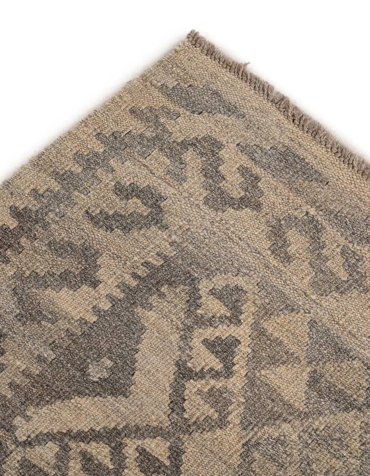 Detail image of  4' 11 x 6' 7  Hand Woven Kilim Maymana Wool Rug