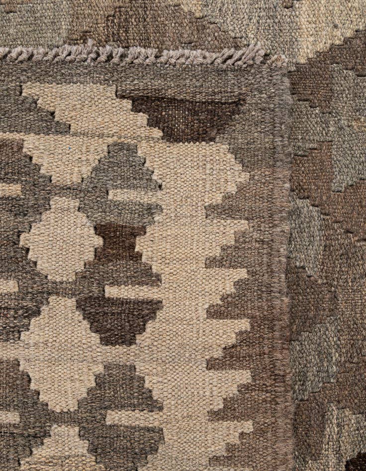 Detail image of  5' x 6' 7  Hand Woven Kilim Maymana Wool Rug