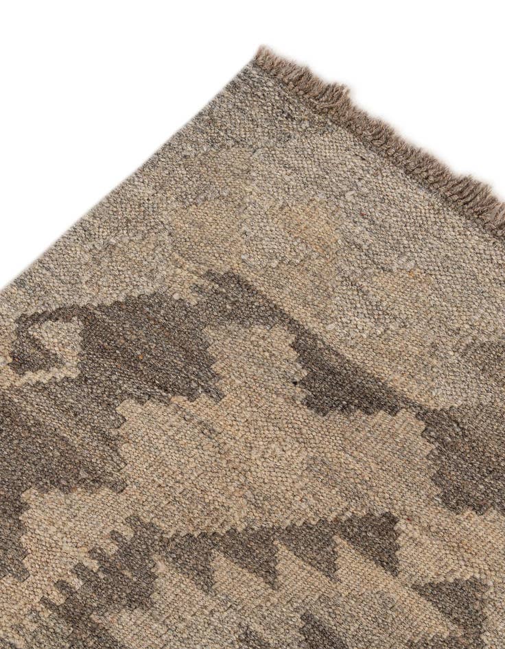 Detail image of  4' 11 x 6' 7  Hand Woven Kilim Maymana Wool Rug