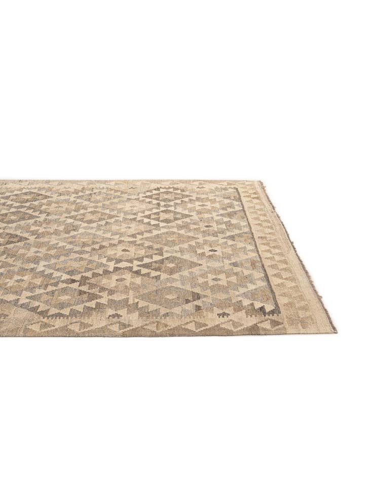 Detail image of  5' 2 x 6' 7  Hand Woven Kilim Maymana Wool Rug