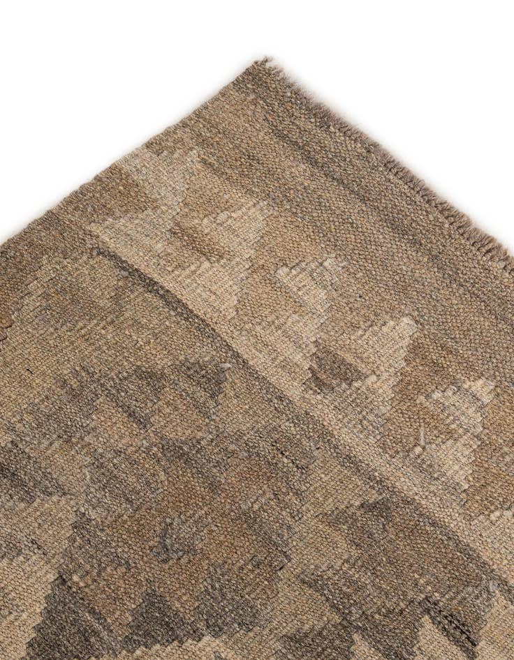 Detail image of  5' 2 x 6' 7  Hand Woven Kilim Maymana Wool Rug