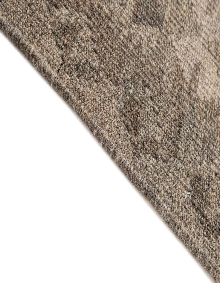 Detail image of  5' x 6' 9  Hand Woven Kilim Maymana Wool Rug