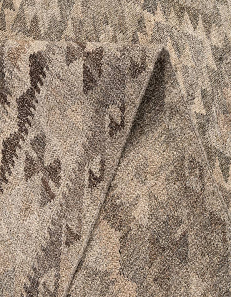 Detail image of  5' x 6' 9  Hand Woven Kilim Maymana Wool Rug