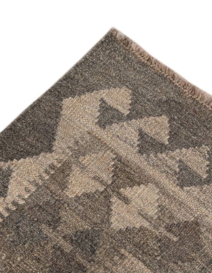 Detail image of  5' x 6' 8  Hand Woven Kilim Maymana Wool Rug