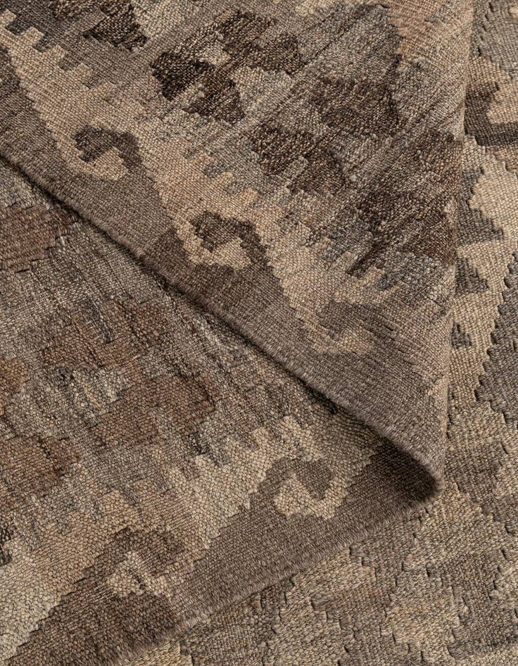 Detail image of  5' x 6' 7  Hand Woven Kilim Maymana Wool Rug