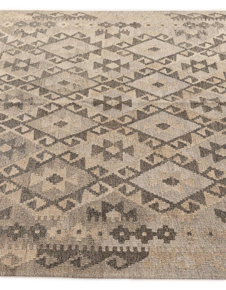 Detail image of  5' x 6' 8  Hand Woven Kilim Maymana Wool Rug