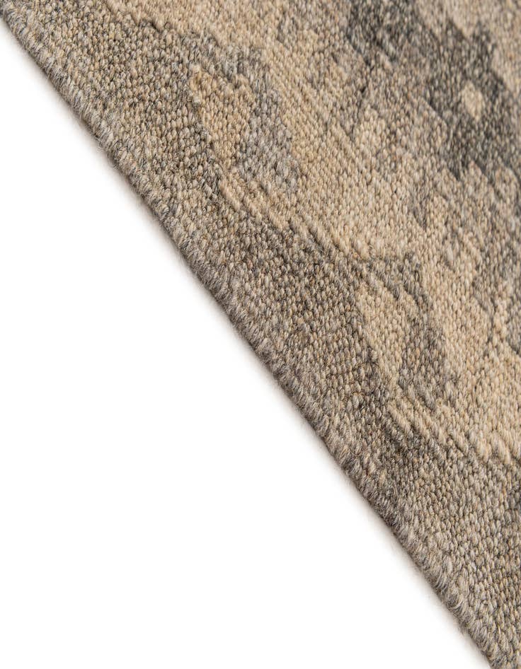 Detail image of  5' x 6' 8  Hand Woven Kilim Maymana Wool Rug