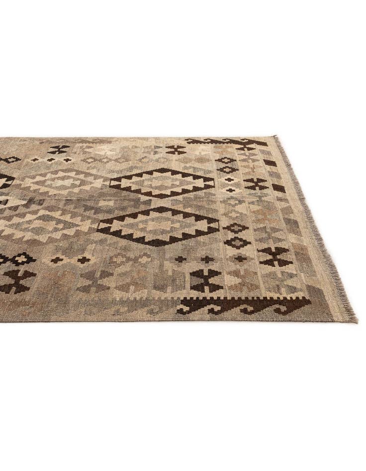 Detail image of  4' 11 x 6' 8  Hand Woven Kilim Maymana Wool Rug
