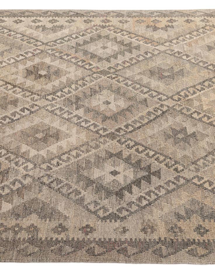 Detail image of  4' 11 x 6' 10  Hand Woven Kilim Maymana Wool Rug